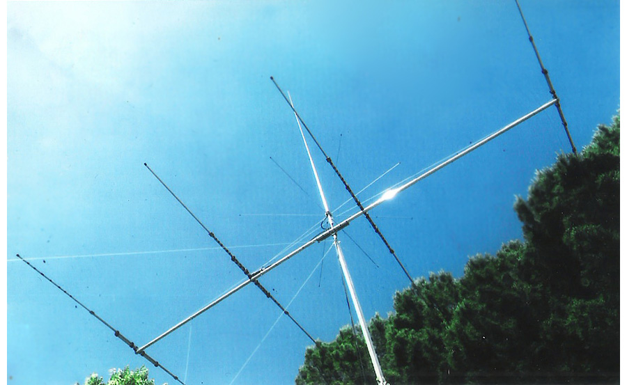 Antenna 4 elements short boom